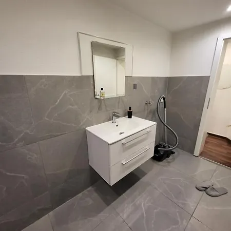 Apartment Eigenes 2 Naehe Frankfurt Offenbach am Main